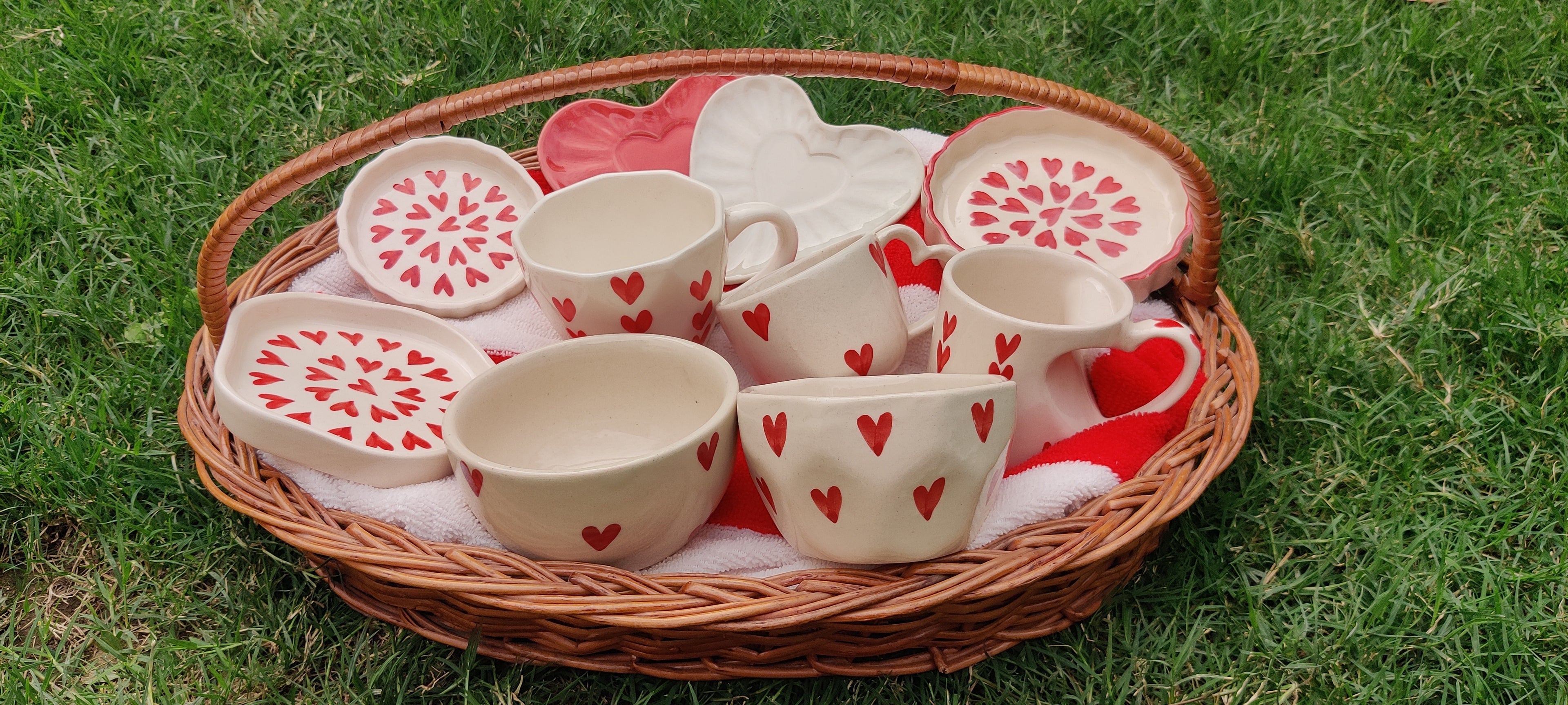 Heartsy Tea Set (Big)