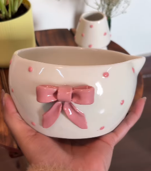 Coral Bow Crave Bowl