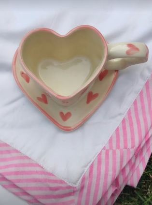 Amora Heart Cup Set