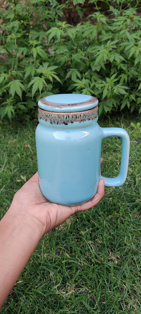 Splashy Jug